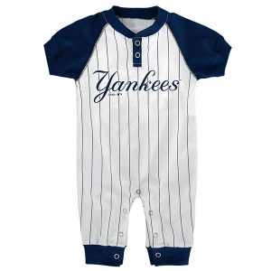 New York Yankees Newborn/Infant Game Time Jumper – White/Navy